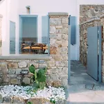Mykonos Supreme Comfort & Διαμέρισμα Καλαφάτη