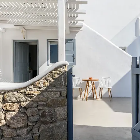 Mykonos Supreme Comfort & * كالافاتيس