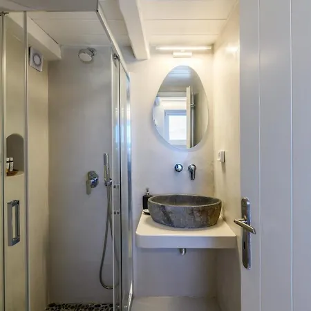 Mykonos Supreme Comfort & Apartamento *