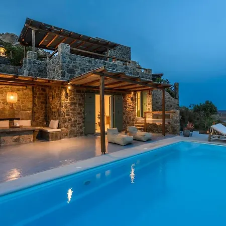 Mykonos Supreme Comfort & Kalafatis