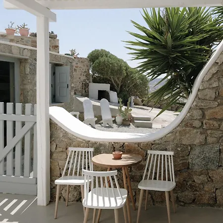 Mykonos Supreme Comfort & كالافاتيس