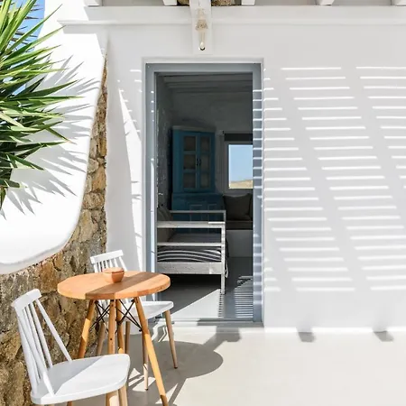 Mykonos Supreme Comfort & Apartament *