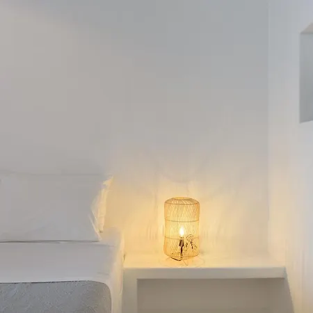 Mykonos Supreme Comfort & 칼라파티스