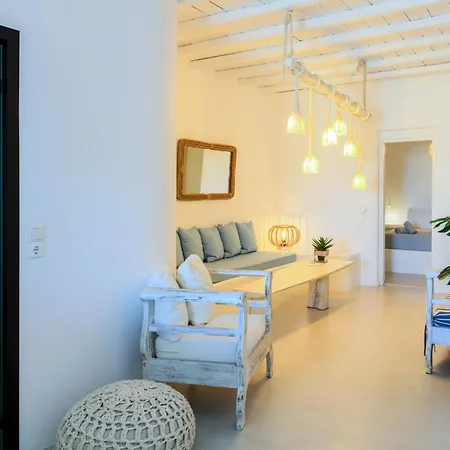 Mykonos Supreme Comfort & Appartamento Kalafatis
