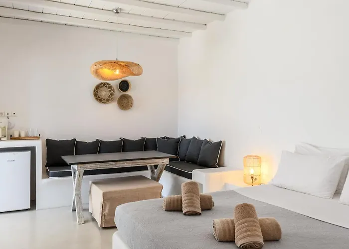 Mykonos Supreme Comfort Suites&villas