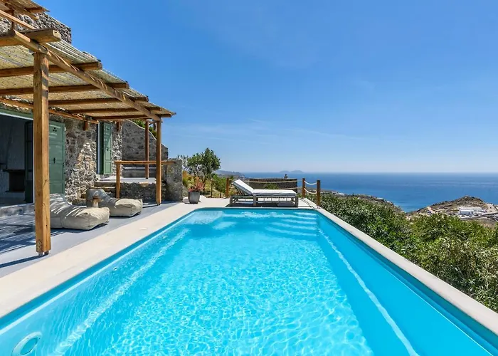 Mykonos Supreme Comfort & Daire Kalafatis