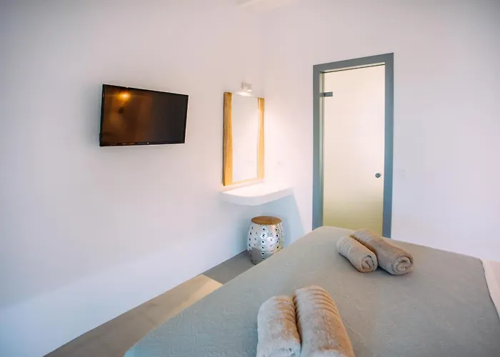 Mykonos Supreme Comfort & *